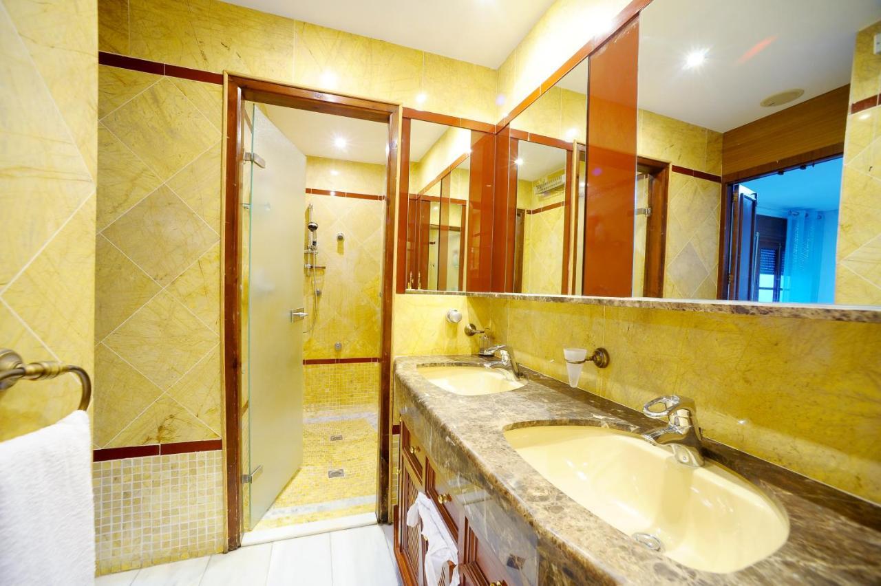 San Basilio'S Red House Bed & Breakfast Кордоба Екстериор снимка
