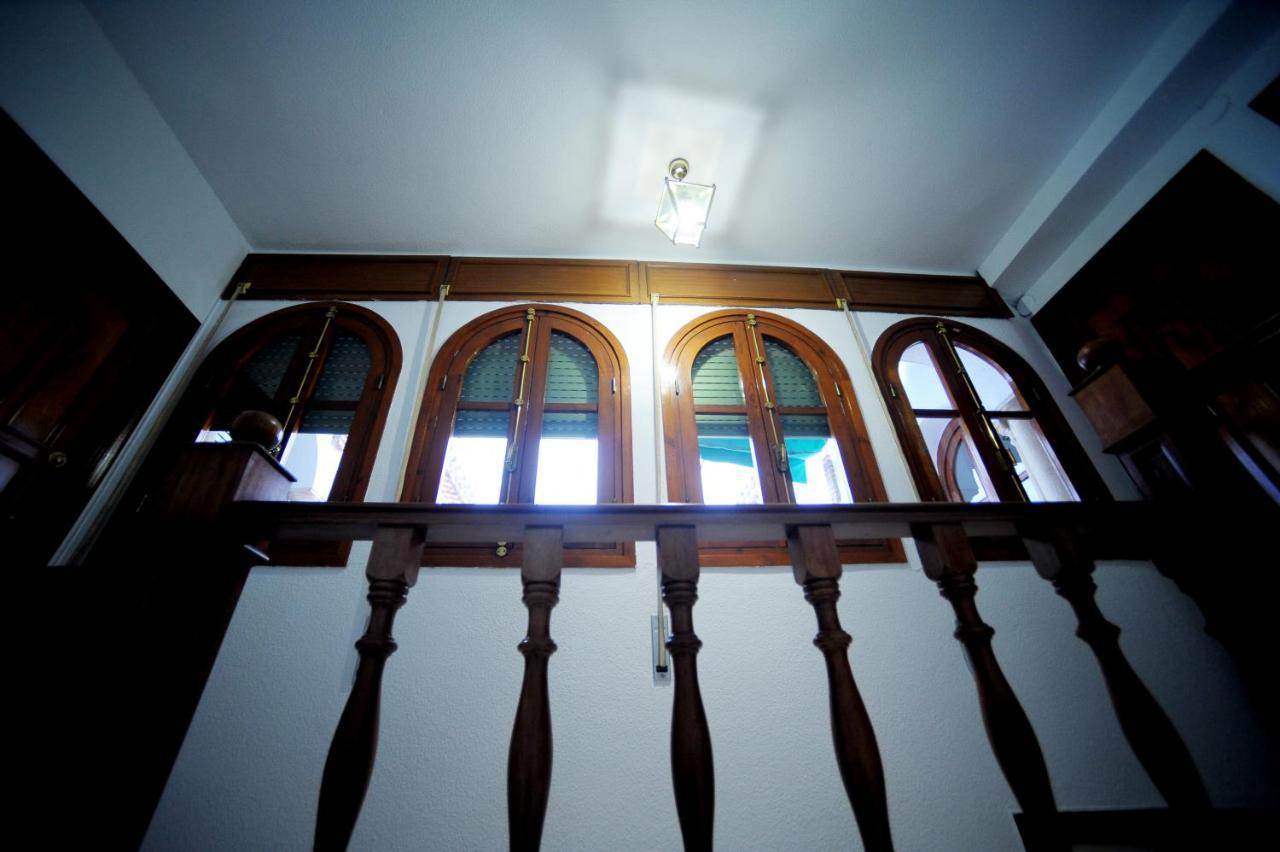 San Basilio'S Red House Bed & Breakfast Кордоба Екстериор снимка