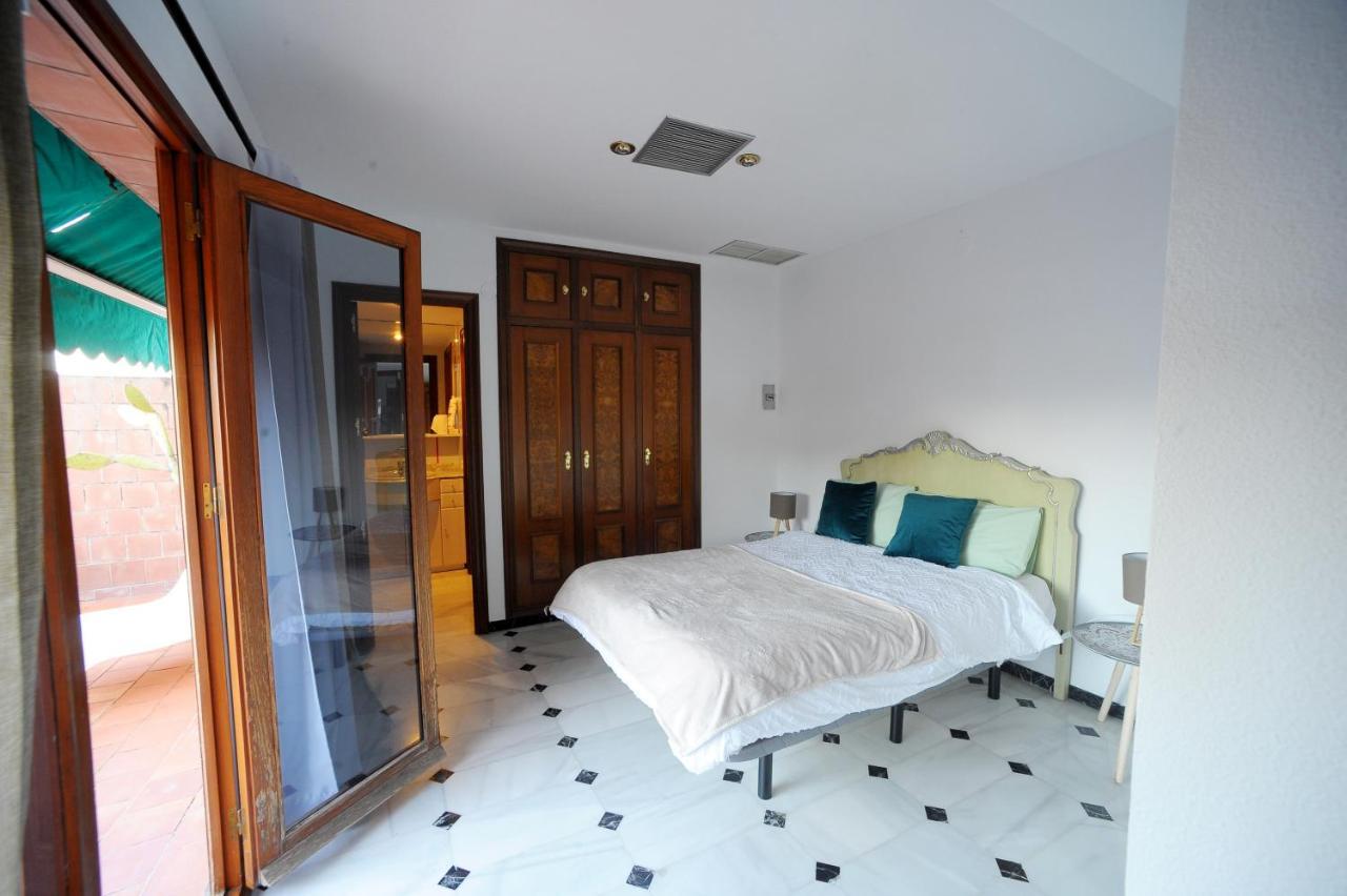 San Basilio'S Red House Bed & Breakfast Кордоба Екстериор снимка